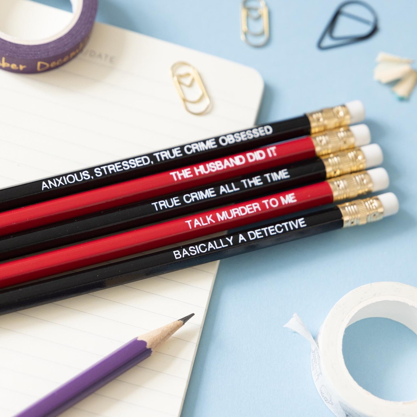 The True Crime pencil set