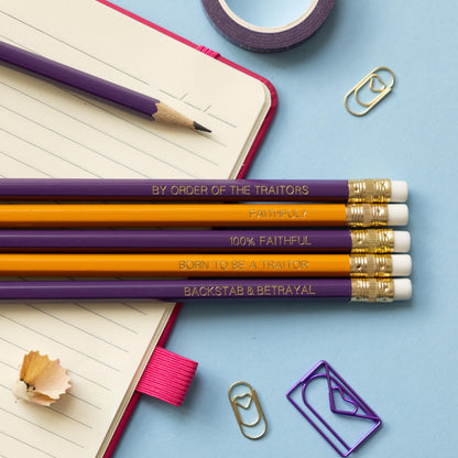 The Traitors pencil set
